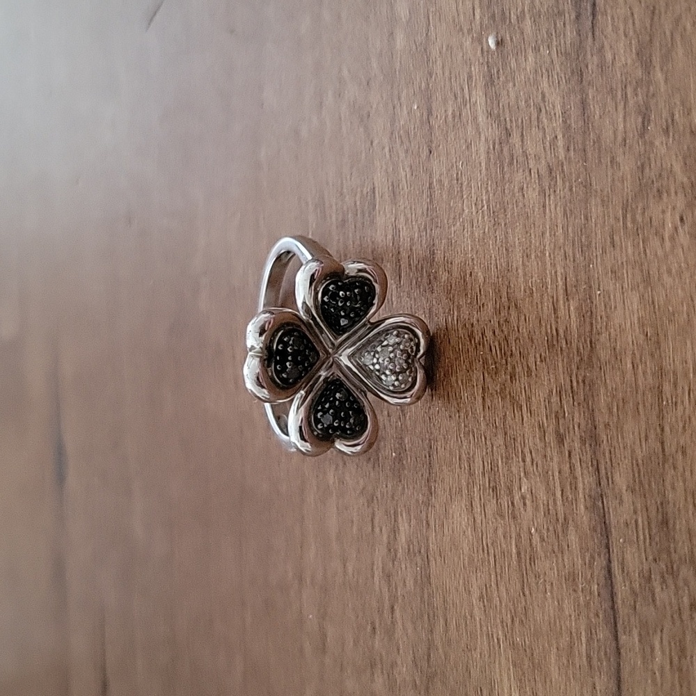 Sterling Silver Clover Ring